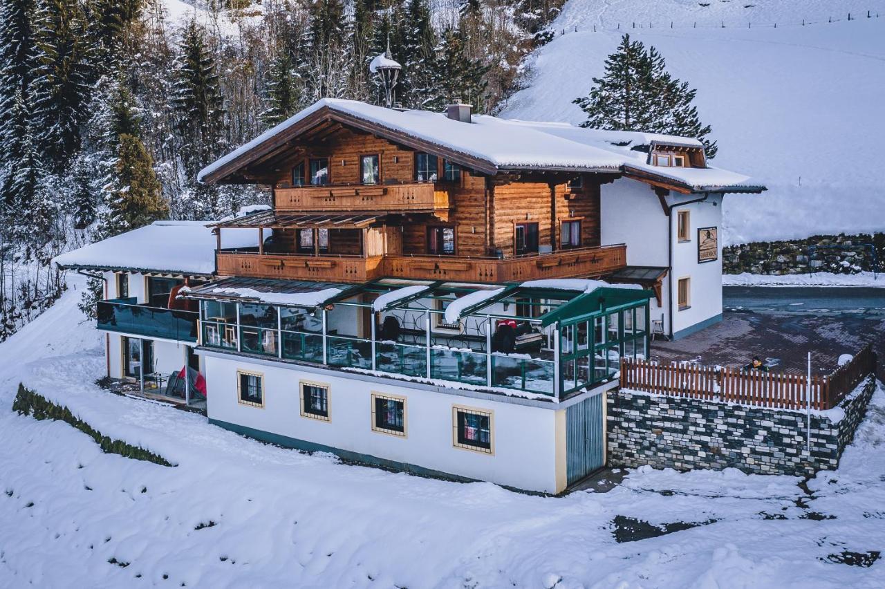 Panorama Hotel Guggenbichl - Inkl Sommerkarte, Einmaliger Eintritt Ins Tauern Spa & Bester Ausblick Ueber Kaprun Exterior photo